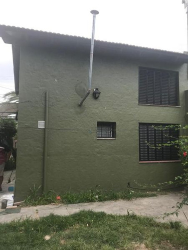 Casa En Venta En Lobos