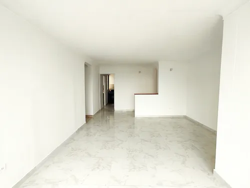 Apartamento En Arriendo En El Limonar. Cod A16993