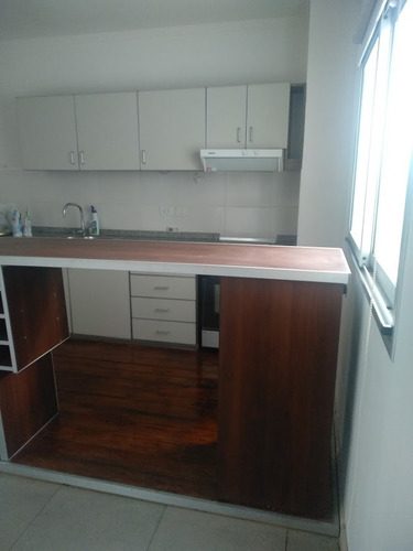 Imagen 4 de 13 de Venta Hermoso Dpto 2 Ambientes, V. Ballester Centro