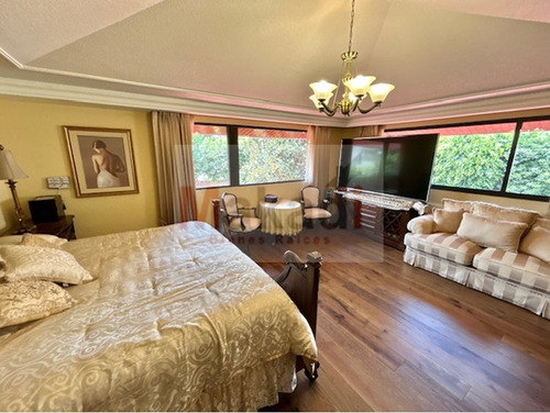 Venta Hermosa Residencia En El Pedregal