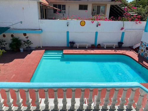 Acapulco Dorado Propiedad Con Diez Recámaras Vive Emprende Invierte
