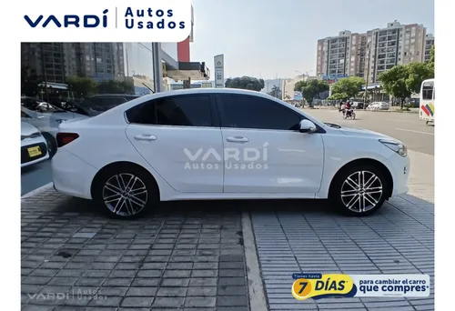 Kia Rio VIBRANT