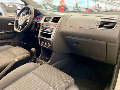 Volkswagen Fox 1.0 Trendline Total Flex 5p