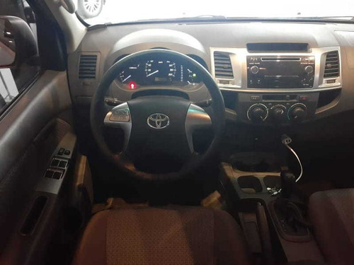 Imagem 6 de 12 de Toyota Hilux 2.7 Cd Sr 4x2 2014