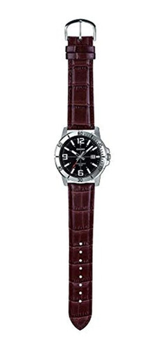 Imagen 4 de 4 de Reloj de pulsera Casio Dress MTP-VD01 de cuerpo color plateado, analógico, para hombre, fondo negro, con correa de cuero color marrón, agujas color gris, blanco y rojo, dial blanco y plateado, minutero/segundero gris, bisel color plateado y hebilla simple