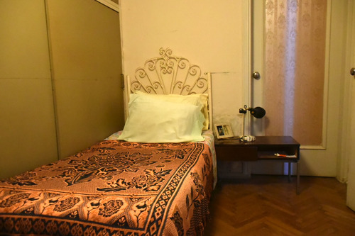 Amplia Casa En Venta, Tres Dormitorios - Pocitos Nuevo