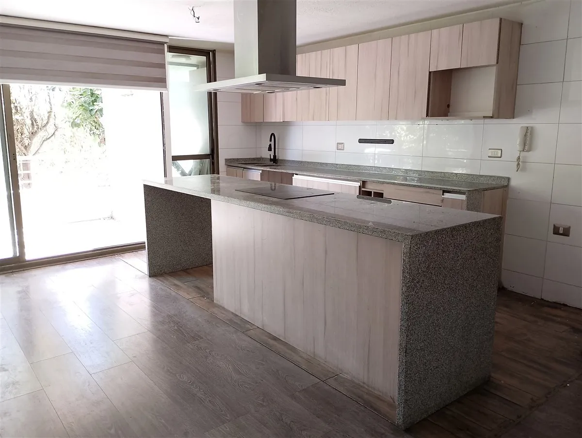 Imagen 2 de 22 de Departamento En Arriendo De 3 Dorm.en Huechuraba
