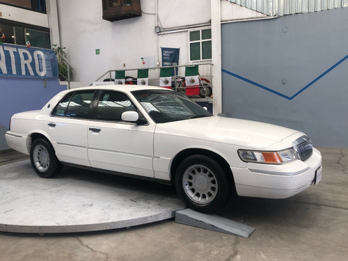 Imagen 5 de 15 de Ford Edición Diamante Grand Marquis 2001