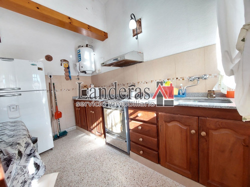 Imagen 3 de 25 de Casa Ph 3 Amb. - Todos Los Servicios - Una Cuadra Del Mar!!!