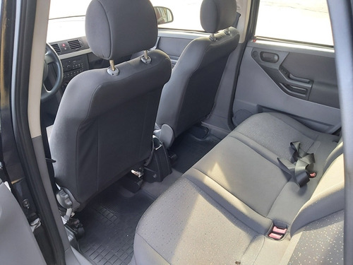 Imagem 11 de 13 de Chevrolet Meriva 1.8 Expression Flex Power Easytronic 5p