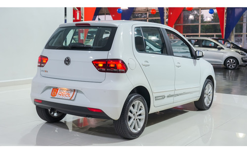 Volkswagen Fox 1.6 MSI TOTAL FLEX CONNECT 4P MANUAL