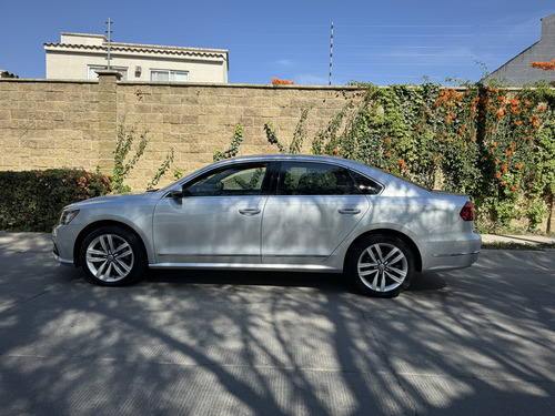 Volkswagen Passat 3.6 Dsg V6 At