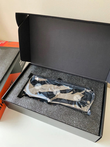 Imagen 2 de 3 de Gigabyte Amd Radeon Rx 6800 Xt Gaming