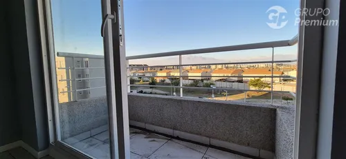 Departamento 2d, 1b, 1e Con Ggcc Incluido Arriendo Ensan Bdo