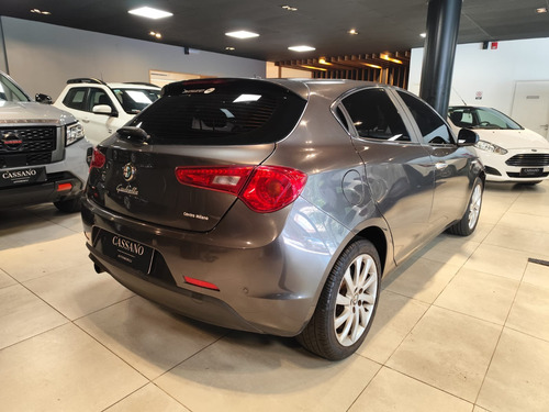 Alfa Romeo Giulietta 1.4 Distinctive Multiair 170cv Mt6