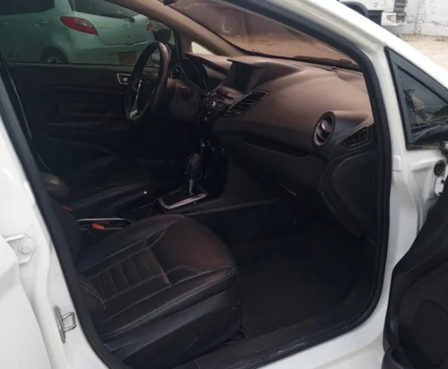 Ford Fiesta 1.6 Hatchback Titanium
