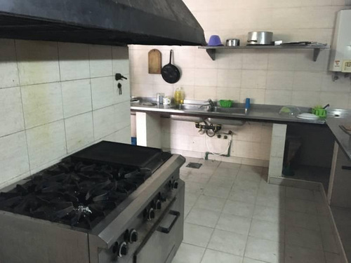 Establecimiento Industrial De 3500 M2 Cubiertos S/3860 De Terreno