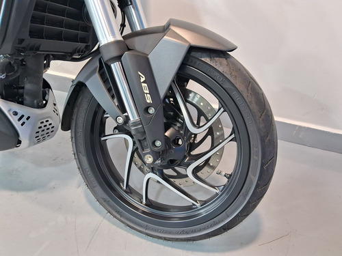 Bajaj Dominar 400 400 2023/2023