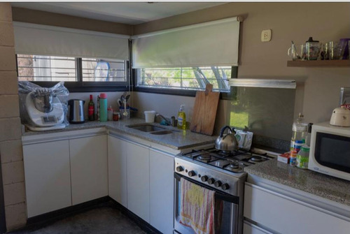 Imagen 4 de 10 de Casas En Venta City Bell 3 Dormi Parrilla Pileta