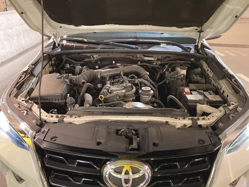 Toyota Fortuner 2.7L Srv