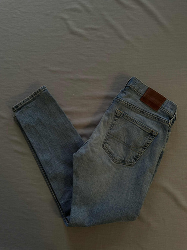 Pantalón De Mezclilla Hollister Talla 31