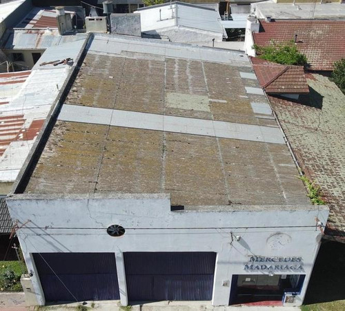 Imagen 3 de 26 de Gran Galpón Con Local Y Casa En El Centro De General Madariaga