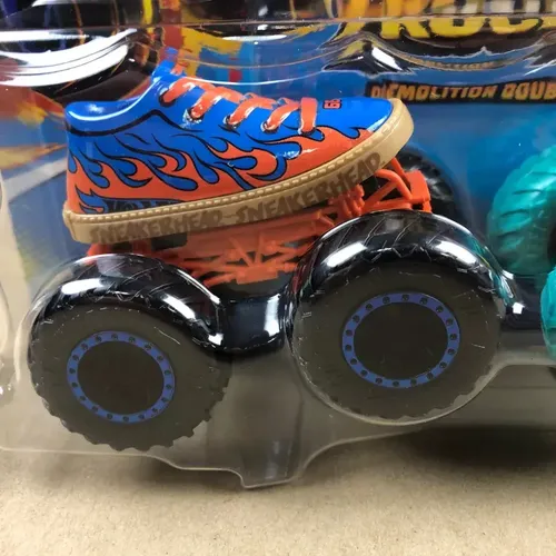 Hot Wheels Monster Trucks Doubles Sneakershead Tenis Shoes