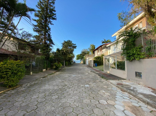 Imagem 7 de 15 de Casa A Venda Com 3 Quartos No Bairro Jardim Itaguacu Em Florianopolis - V-82137