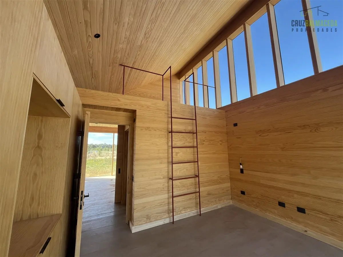 Imagen 4 de 15 de Casa En Venta De 3 Dorm.+ Mansarda En Frutillar