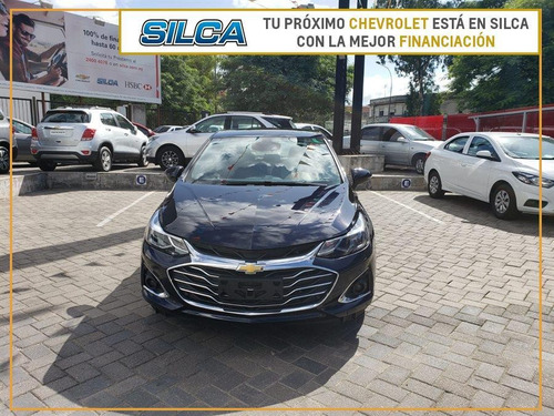 Imagen 2 de 16 de Chevrolet Cruze Premier 2023 Azul 0km