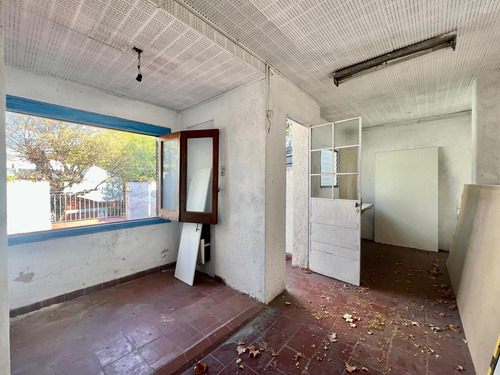 Imagen 27 de 30 de Casa En Venta A Reciclar En Villa Del Parque. A Precio De Departamento. Oportunidad Unica.