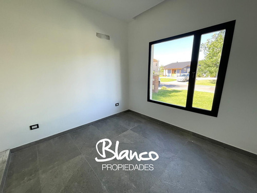 Casa En Venta En Haras Santa Maria, Escobar, G.b.a. Zona Norte