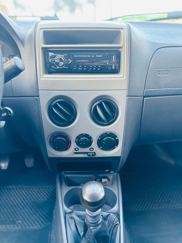 Fiat Palio 1.0 Fire Celebration Flex 5p