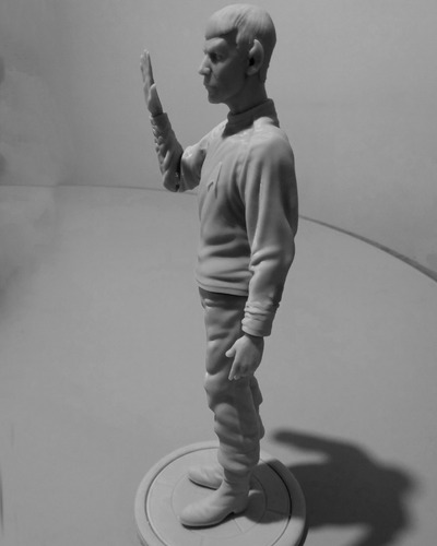 Spock Model Kit Para Armar Y Pintar Escala 1:9 De 11 Piezas