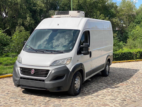 Imagen 4 de 15 de Fiat Ducato 2017 2.3 11.5 Cargo Van Mt
