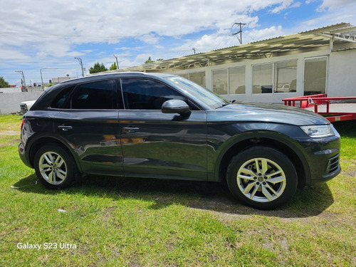 Audi Q5 2.0 L T Dynamic Dsg