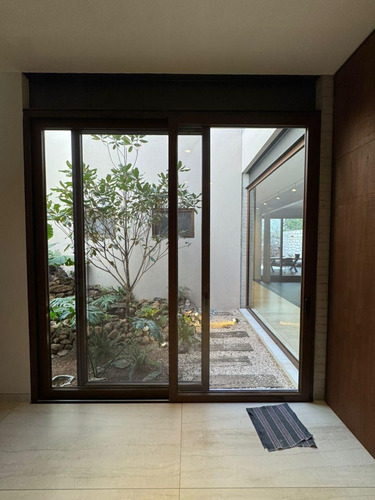 Casa De Lujo En Venta En Misión San Jerónimo. 12