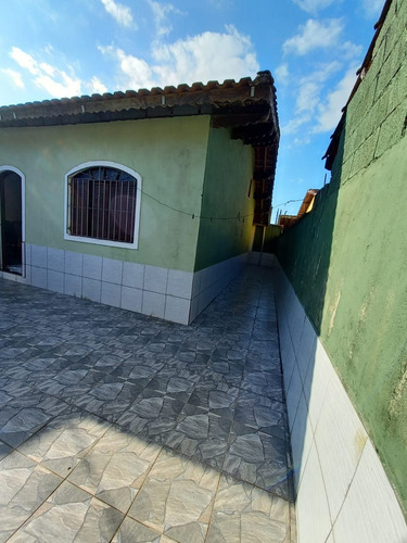 Imagem 2 de 8 de Casa Bem Localizada Bairro Santa Eugênia Mongaguá-sp - Ca00841 - 70011359