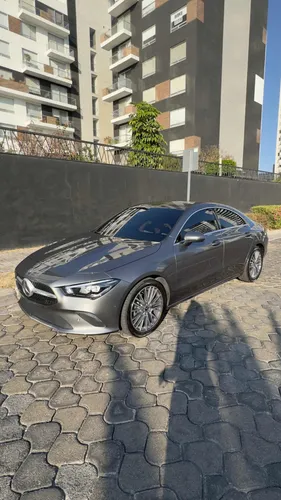 Mercedes-Benz Clase CLA 1.3 200 Progressive