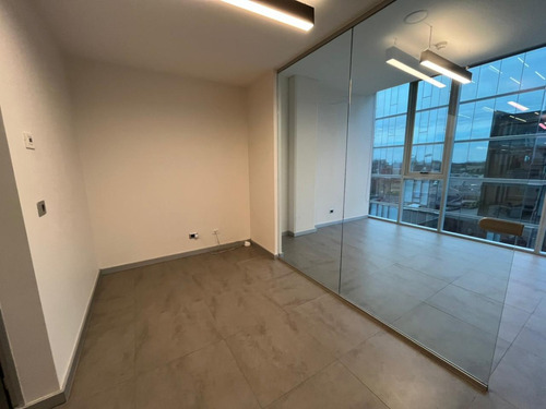 Oficina En Arriendo, Edificio Centro Pichimapu, Las Rastras