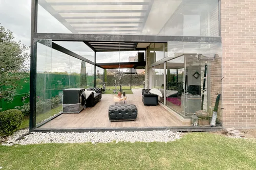 Casa En Venta En Cota. Cod V6950