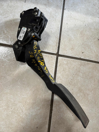 Pedal Acelerador Gm 200615107594 Ml1120 (Usado)