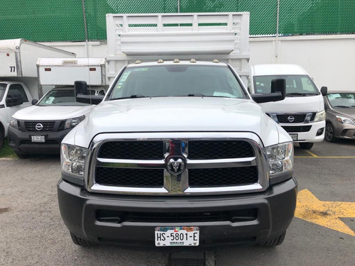 Imagen 2 de 10 de Dodge Ram 4000 5.7 Chasis Cabina