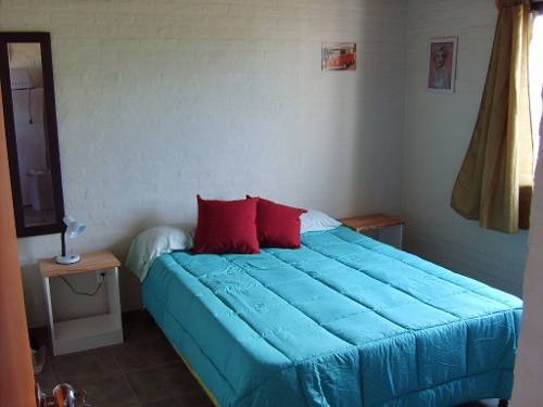 Imagen 5 de 9 de Punta Negra / Piriapolis - Linda Casa A Pasos Del Mar
