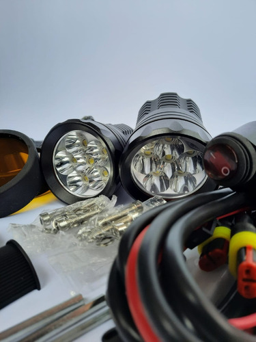 Kit De Luces Exploradoras Para Moto Xb6 (6000 Lumens)