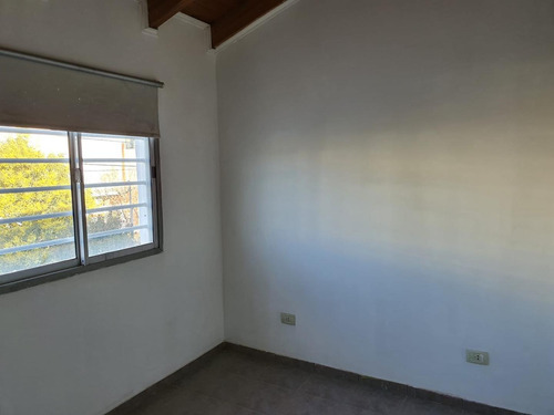 Imagen 26 de 29 de Vendo Casa 3 Dormi C/ Quincho - Santa Genoveva - Neuquen
