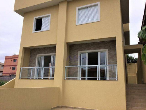 Novo - Vila D´este!!! Sobrado C/ 3 Dts Sendo 1 Suíte !!! R$ 525.000,00!!! - Ca0942