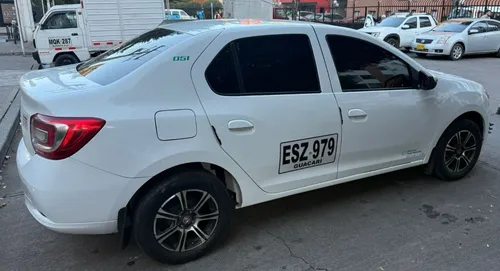 Renault Logan 1.6 Authentique