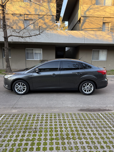 Ford Focus III 2.0 Sedan Se Plus Mt