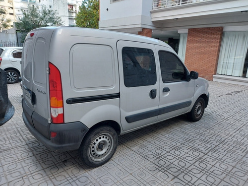 Renault Kangoo 1.6 Furgon Ph3 Confort 5as Lc 2016